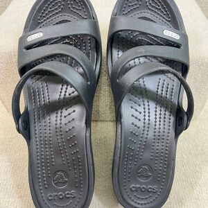 Crocs Patricia Wedge Heel, Black size 9